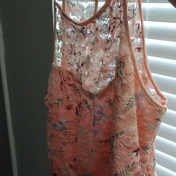 Pink floral lace halter dress. - Picture 7 of 7